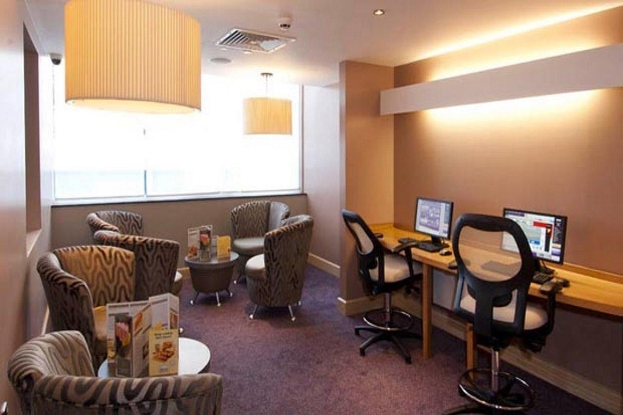 Premier Inn London Angel Islington 外观 照片
